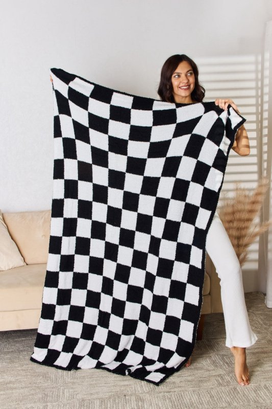 Cuddley Checkered Decorative Throw Blanket - Cute Little Wish