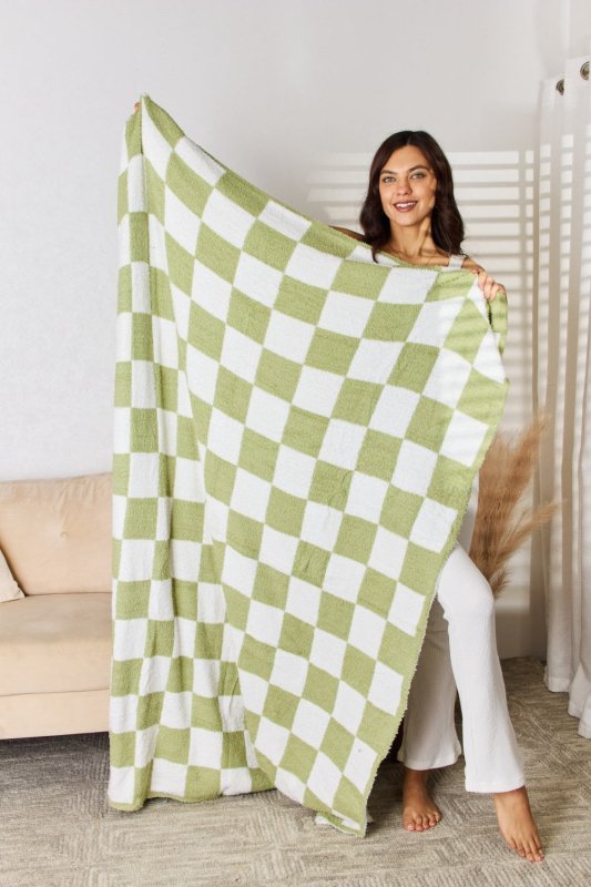 Cuddley Checkered Decorative Throw Blanket - Cute Little Wish