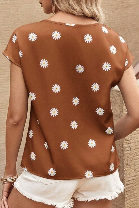 Daisy Printed Round Neck Short Sleeve Blouse - Cute Little Wish