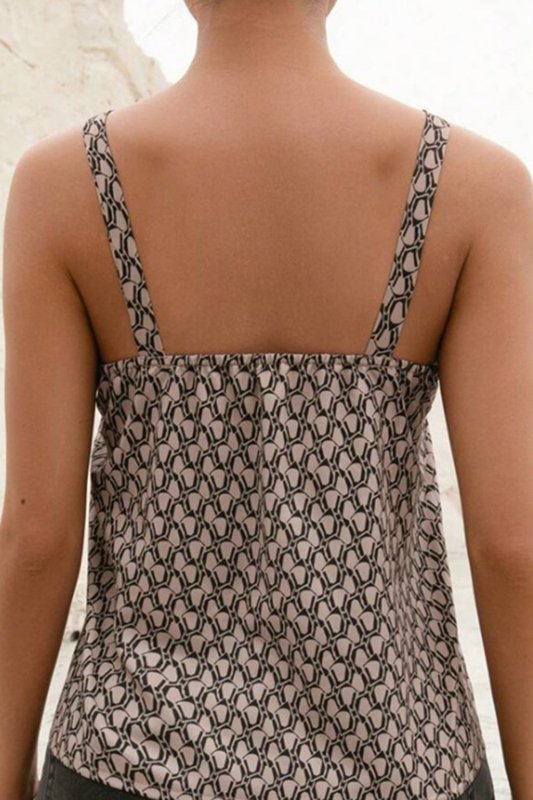 Decorative Buckle Printed Notched Tank - Cute Little Wish