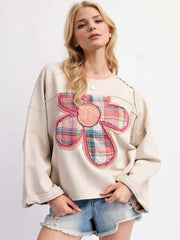 Flower Patch Plaid Round Neck Long Sleeve T-Shirt