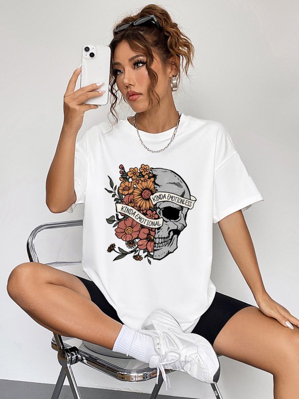 Round Neck Short Sleeve Graphic T-Shirt - Cute Little Wish